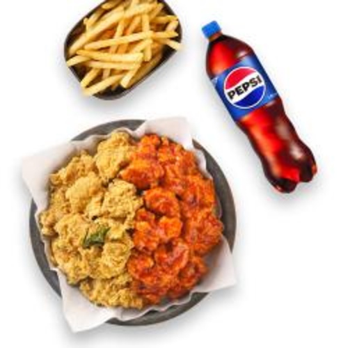 [멕시카나치킨]순살후라이드반양념반+멕시감자+콜라1.25L
