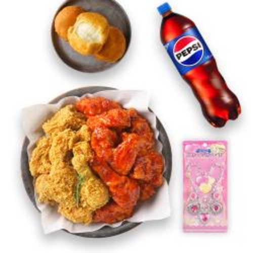 [멕시카나치킨]후라이드반양념반+단짠감자치즈볼+콜라1.25L+목걸이세트